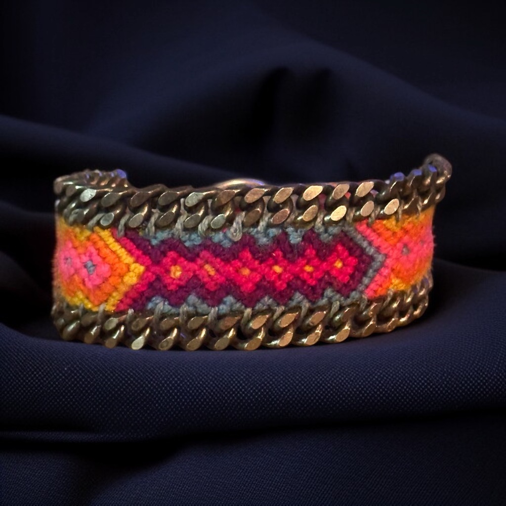 Kim & Zozi boho multicolor woven bracelet